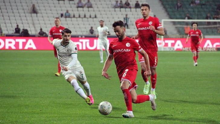 Giresunspor - Antalyaspor maçından kareler