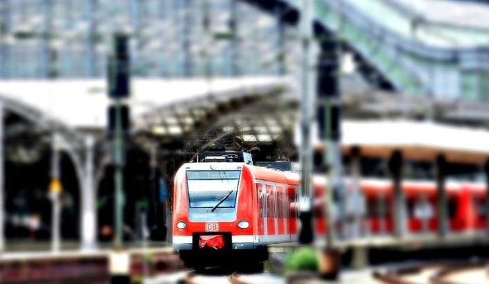 Rüyada Trene Yetişmek İçin Koşmak Ne Anlama Gelir? Ne Demek, Neye