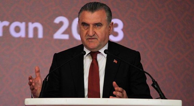 Bakan Osman Aşkın Bak'tan E-Spor milli takımı için tebrik mesajı