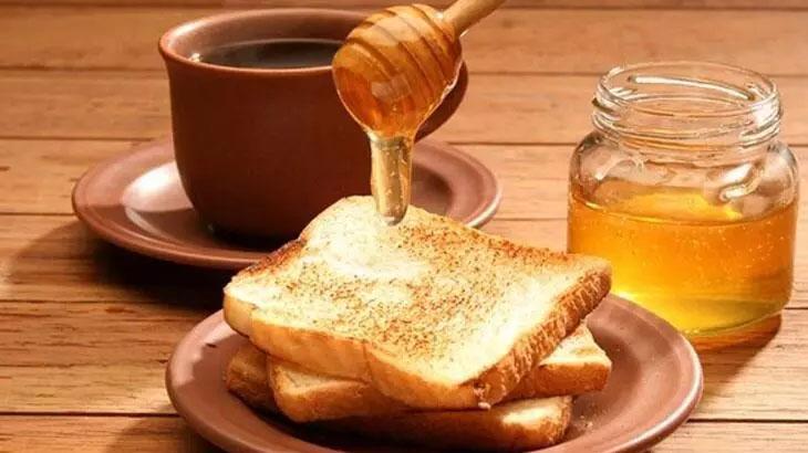 Rüyada Ballı Ekmek Yemek Ne Anlama Gelir? Ne Demek, Neye Yorumlanır?