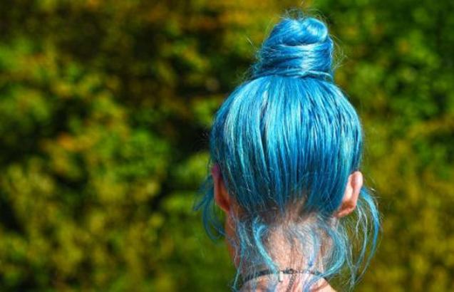 Rüyada Mavi Saç Görmek Ne Anlama Gelir? Ne Demek, Neye Yorumlanır?