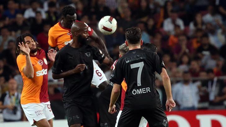Hatayspor - Galatasaray maçından kareler