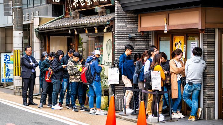 Japonya'da hizmet üretici enflasyonu arttı