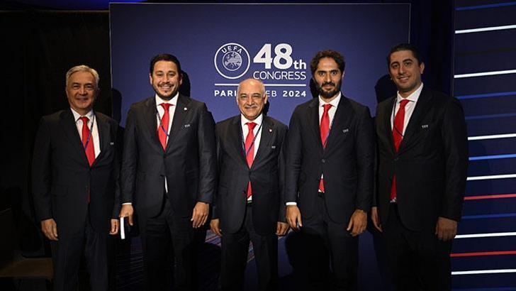 48. Olağan UEFA Kongresi Paris'te düzenlendi