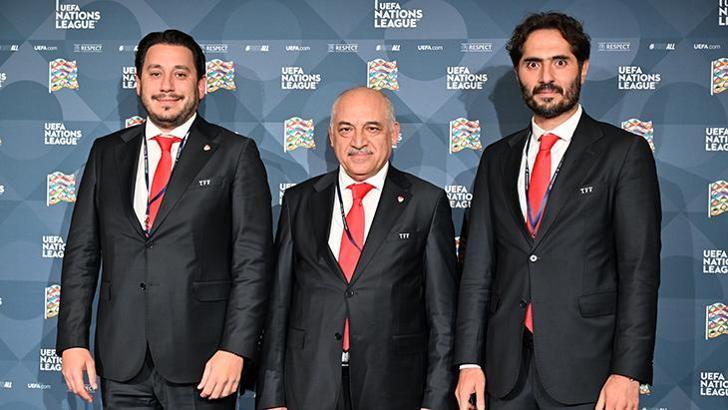Mustafa Eröğüt: Genç ve potansiyelli bir takımız!