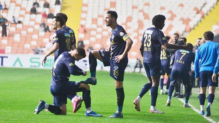 Kasımpaşa, Adana Demirspor'u 3 golle geçti!