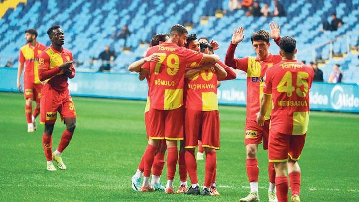 90+3 Ege'de Futbol | Efsane geri dönüyor