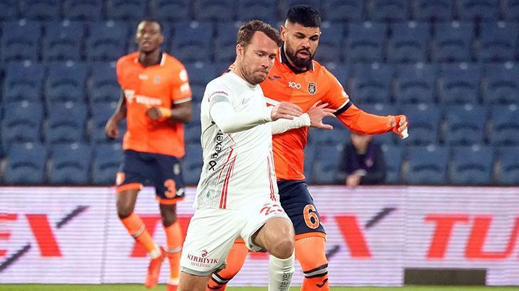 Başakşehir, Antalyaspor engelini son dakika golüyle aştı!