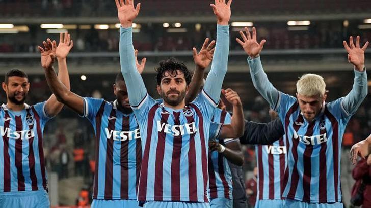 Umut Bozok Trabzonspor'u sırtladı, moral buldu