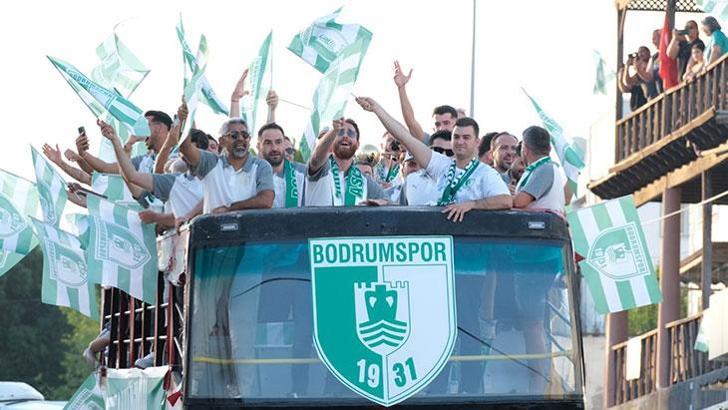 Bodrum FK şampiyonluğunu taraftarıyla kutladı!