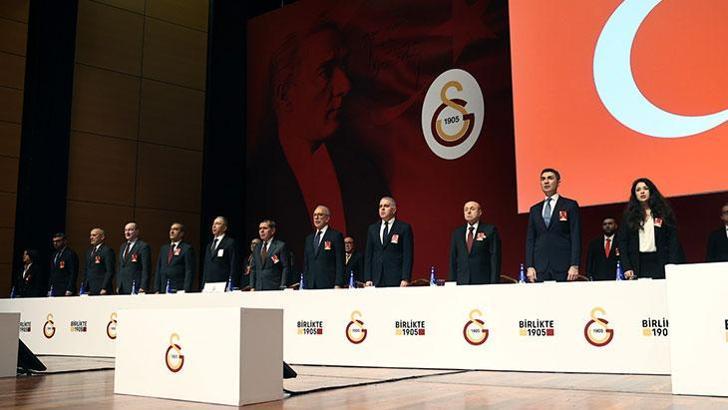 Galatasaray olağanüstü genel kurulunda Başkan Dursun Özbek yetki aldı