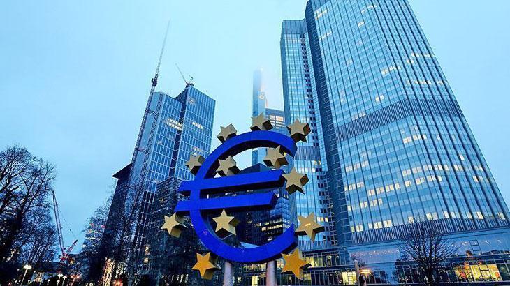 Euro Bölgesi'nde perakende satışlar düştü