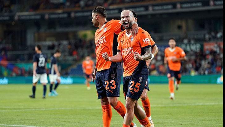 Başakşehir'de Figueiredo, Süper Lig'in yıldızlarına meydan okudu!