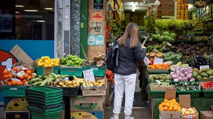 İngiltere'de tüketici güveni geriledi