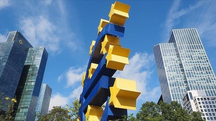 Euro Bölgesi'nde enflasyon beklentileri düştü