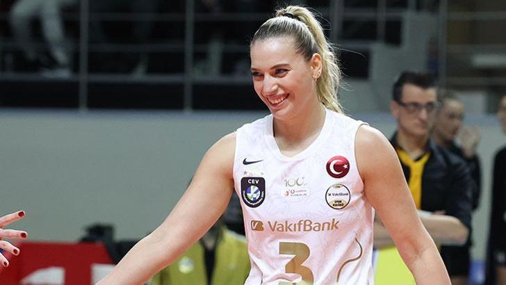 VakıfBank'ta Fenerbahçe öncesi Cansu Özbay şoku!