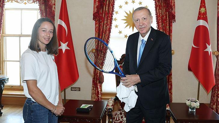 Cumhurbaşkanı Erdoğan'dan şampiyon Zeynep Sönmez'e tebrik mesajı!