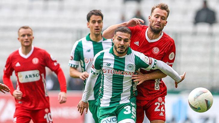 Konyaspor - Antalyaspor maçından kareler