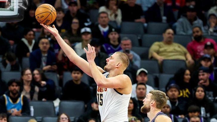 Nikola Jokic alev aldı! Triple double yaptı