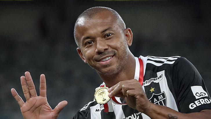 38 yaşındaki Mariano, Atletico Mineiro'dan ayrıldı!