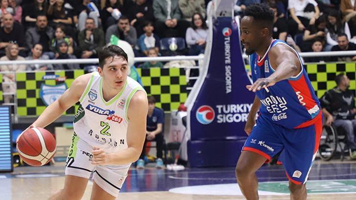 Anadolu Efes, Yukatel Merkezefendi Belediyesi deplasmanında galip!