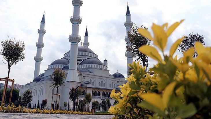 Recep ayının ilk gecesi namazı nasıl kılınır ve kaç rekat? Recep ayının ilk gecesi hangi namaz kılınmalı?