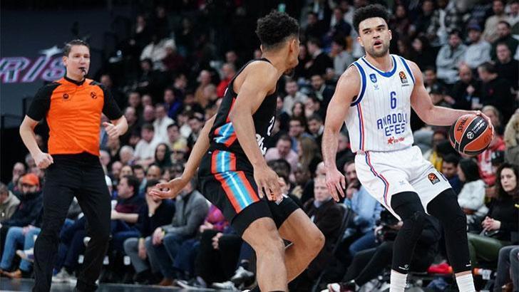 EuroLeague'de Anadolu Efes, Paris engelini aşamadı! Üst üste 4. mağlubiyet