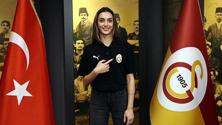 Galatasaray'da Eylül Akarçeşme'nin sözleşmesi uzatıldı!