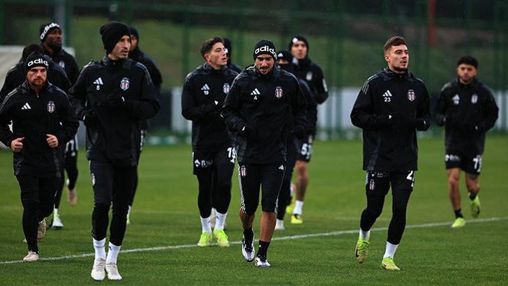 Beşiktaş'ın Twente maçı kamp kadrosu açıklandı!