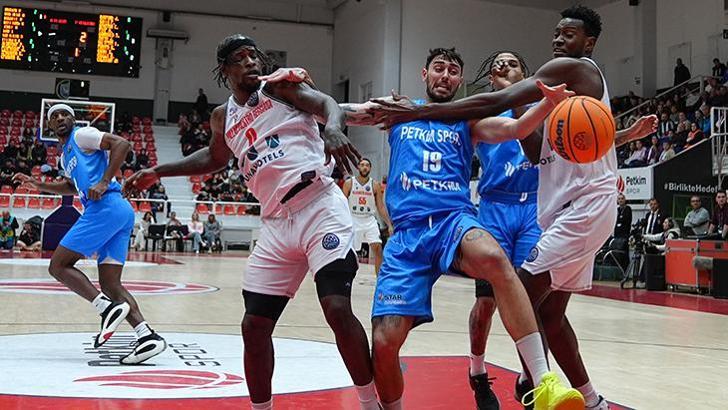 Aliağa Petkimspor, Pallacanestro Reggiana'ya mağlup!