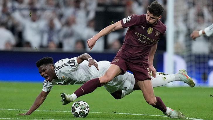 Real Madrid - Manchester City maçından kareler