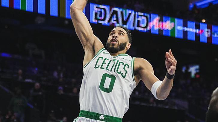 Celtics'te Jayson Tatum'dan "triple-double" şov!