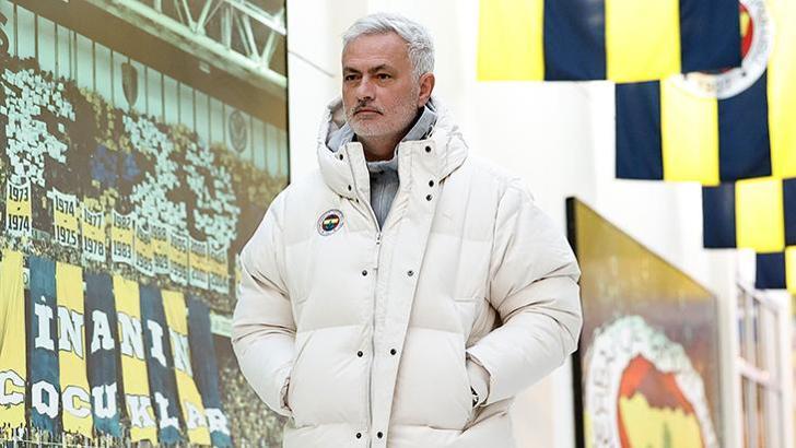 Fenerbahçe'de Jose Mourinho'dan Galatasaray derbisine farklı sistem!