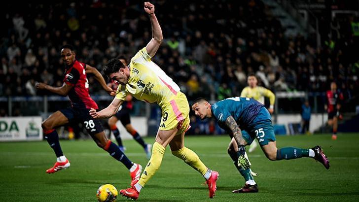 Juventus, Cagliari deplasmanında tek golle galip!