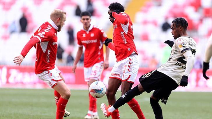 Sivasspor - Bodrum FK maçından kareler