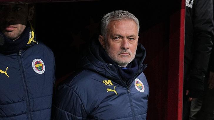 Fenerbahçe'de Jose Mourinho için sözleşme kararı!