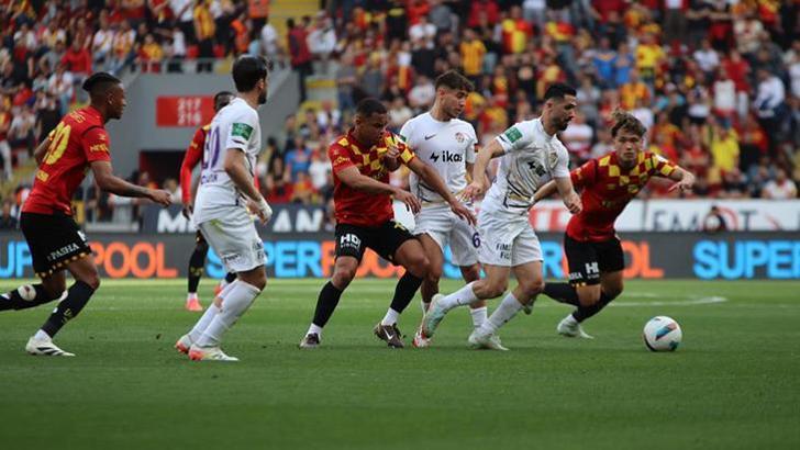 Göztepe ile Eyüpspor puanları paylaştı: 1-1