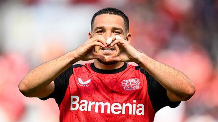 Bayer Leverkusen, Augsburg'a takılmadı!