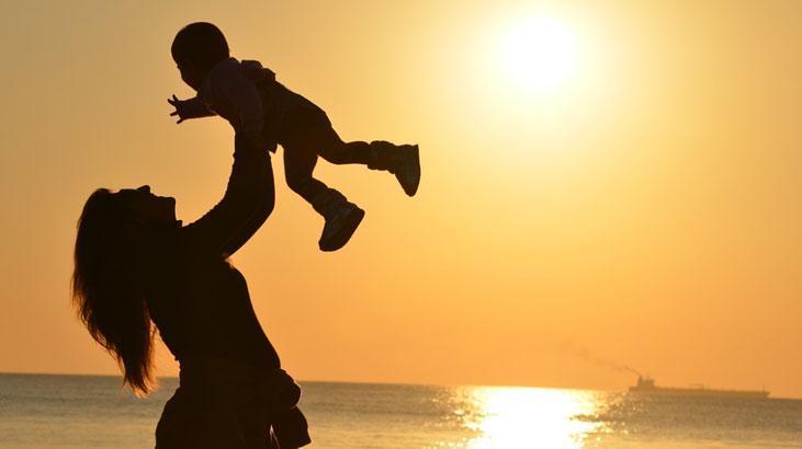 TÜRKİYE'DE ANNELER GÜNÜ'NE KAÇ GÜN KALDI? 2025 Anneler Günü ne zaman, bu hafta sonu mu? İşte Anneler Günü hediyesi fikirleri