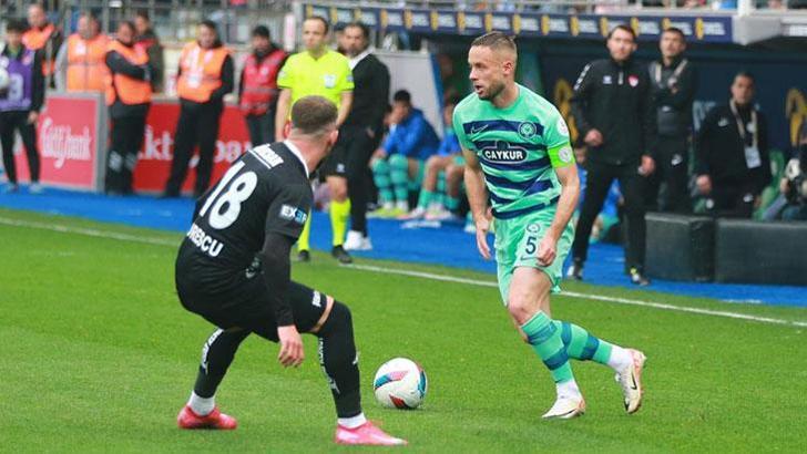 Rizespor - Gaziantep FK maçından kareler