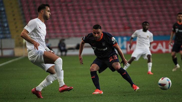Hatayspor - Başakşehir maçından kareler