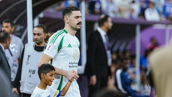 TFF'den Merih Demiral için tebrik mesajı!