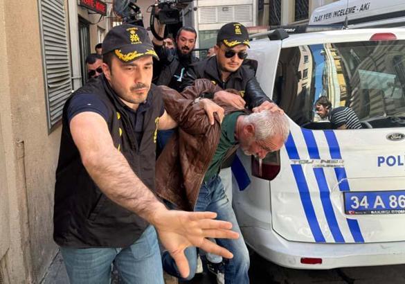 Özgür Özel'e yumruklu saldırı! Şüpheli gözaltına alındı