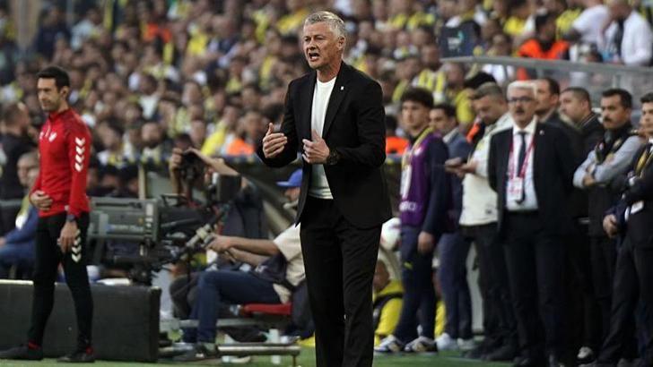 Ole Gunnar Solskjaer, Jose Mourinho'yu geçti!