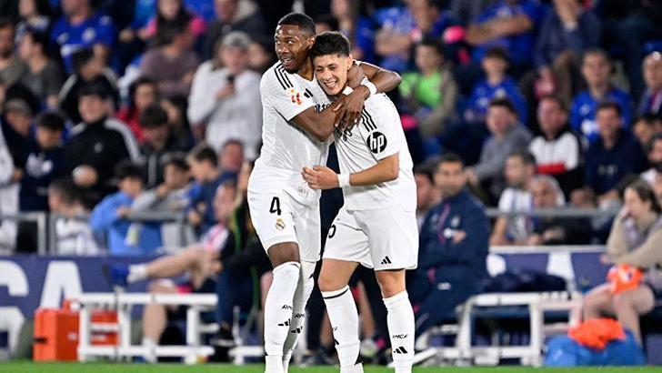 Real Madrid'de David Alaba ile veda kararı!