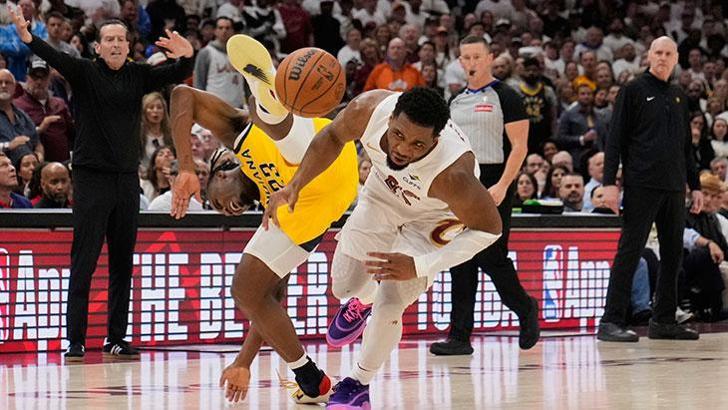 Donovan Mitchell'ın 48 sayısı yetmedi! Pacers 2-0 öne geçti