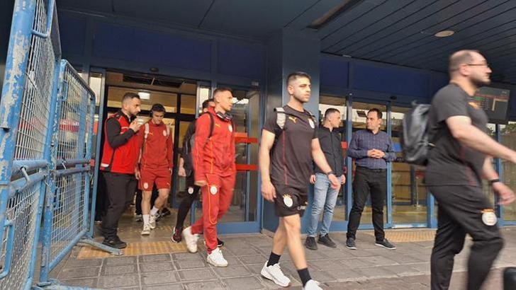 Galatasaray kafilesi, Trabzon'a ulaştı!