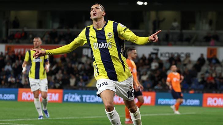 Fenerbahçe'de Mert Müldür'den 3. gol sevinci!