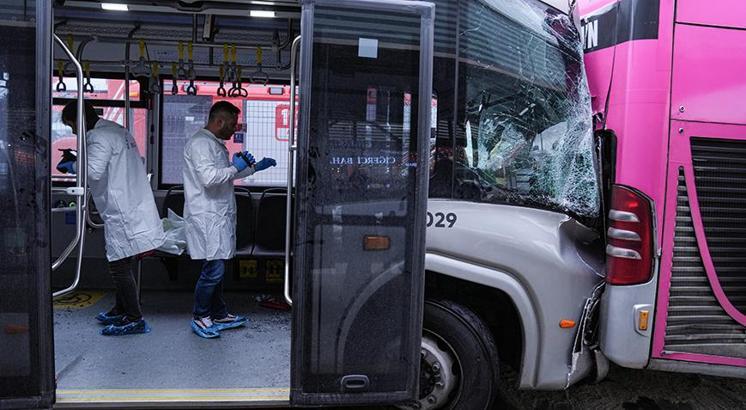 Son dakika: Beylikdüzü'ndeki metrobüs kazasından ilk görüntüler geldi