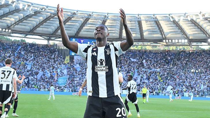 Fenerbahçe'den Kolo Muani bombası! İşte gözden çıkarılan rekor bonservis